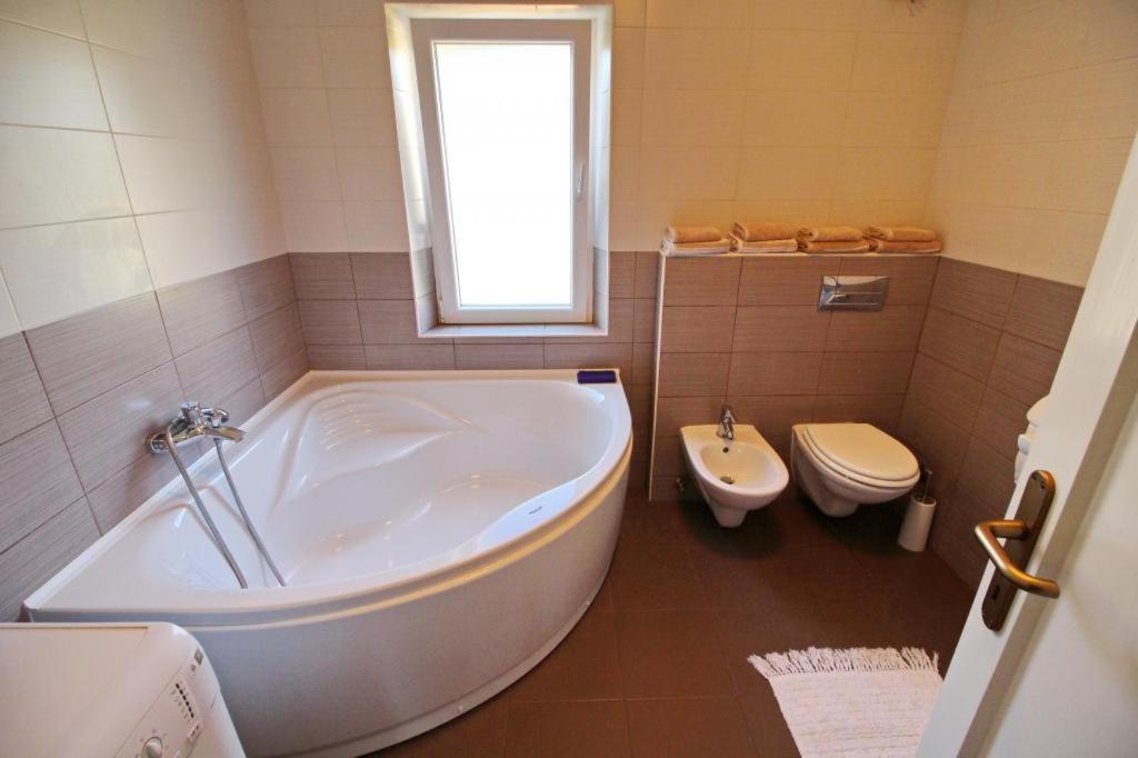 Apartment Lucija Vela Luka Exteriér fotografie
