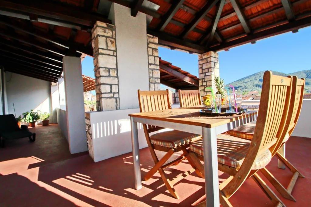 Apartment Lucija Vela Luka Exteriér fotografie