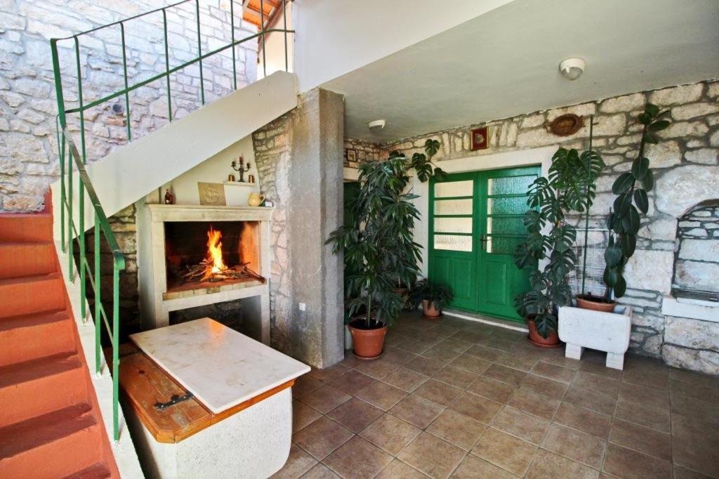 Apartment Lucija Vela Luka Exteriér fotografie